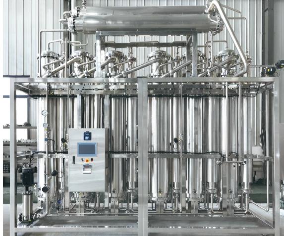 Multi-effect water distiller